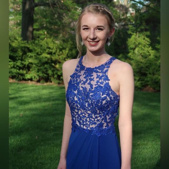 Prom/Formal Dress - Picture 4 of 5